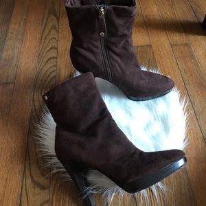 Isaac Mizrahi Brea Ankle Boots